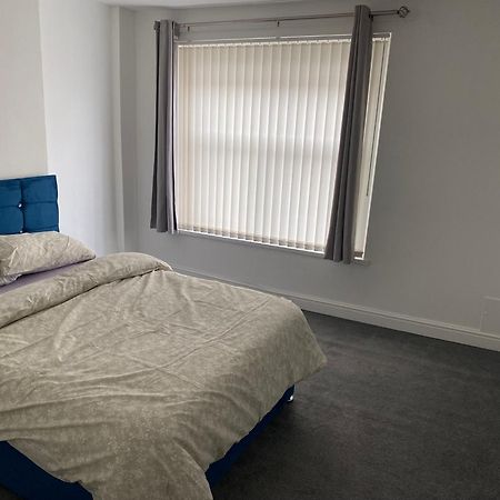 Marvellous Room 2 Stoke-on-Trent Eksteriør bilde